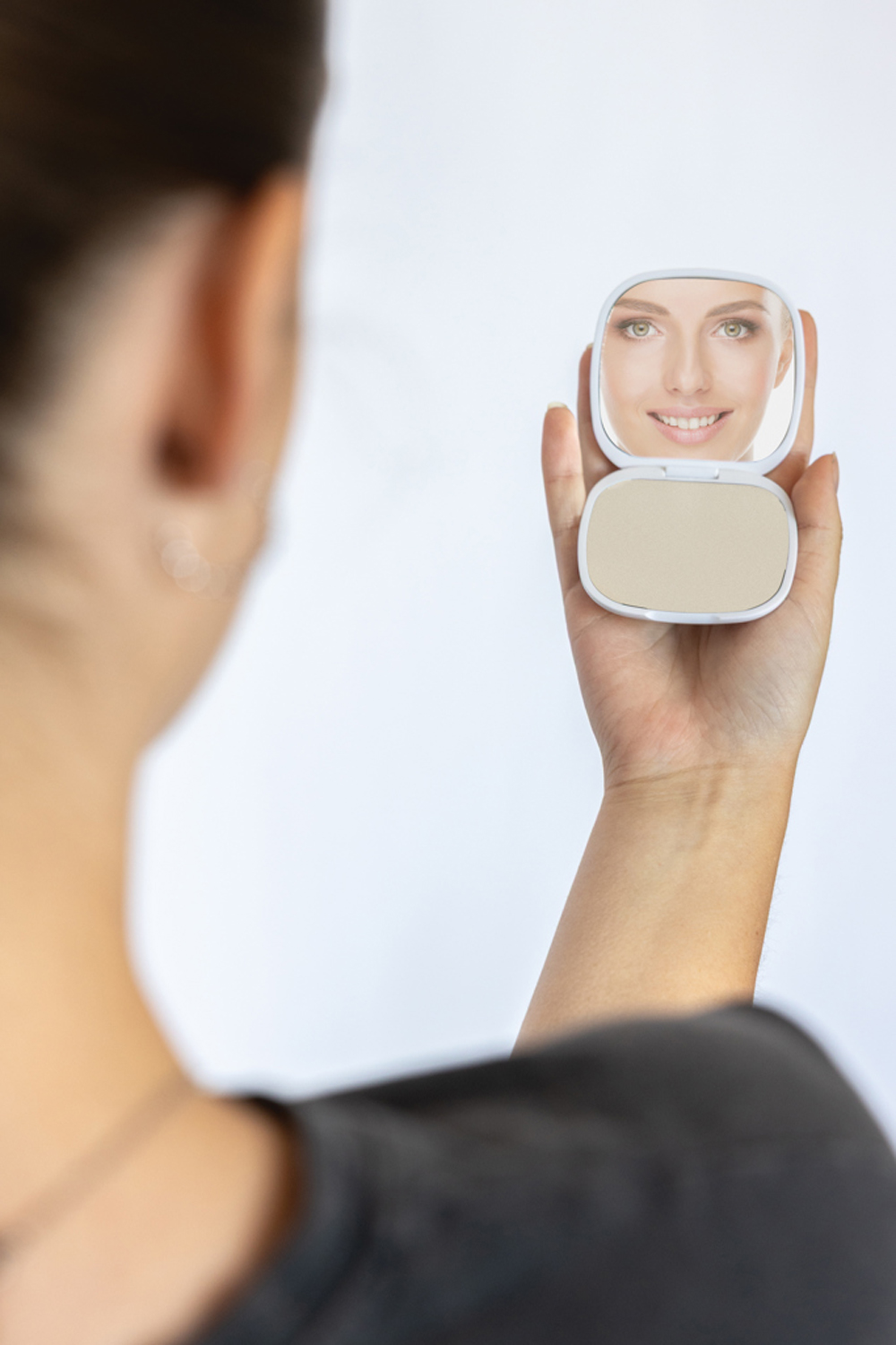 Зеркало для макияжа Reflecta из переработанного пластика RCS Зеркало для макияжа Reflecta из переработанного пластика RCS