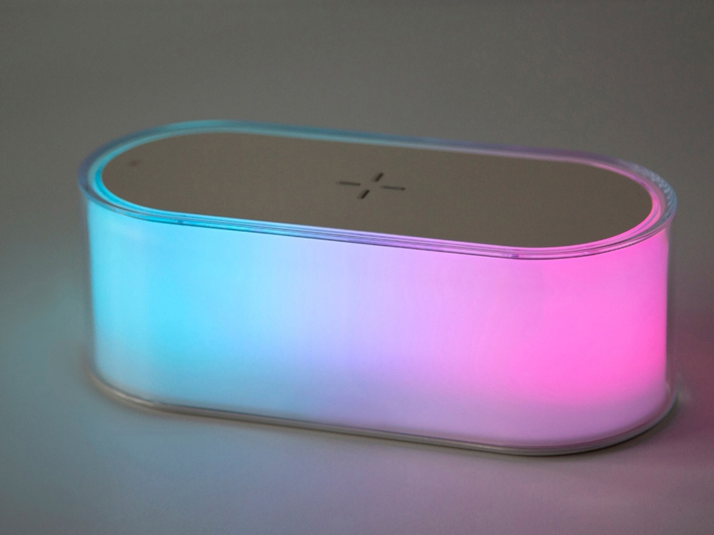 Ночник с беспроводной зарядкой и RGB подсветкой Miracle, 15 Вт Ночник с беспроводной зарядкой и RGB подсветкой Miracle, 15 Вт