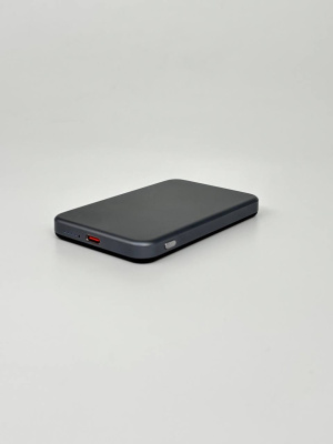Магнитный внешний аккумулятор ёмкостью 5000 мАч