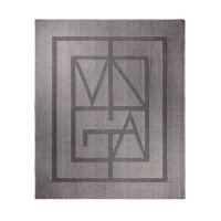 Плед VINGA Monogram из переработанного полиэстера GRS, 170x130 см