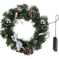 Венок еловый DECORAGE, диаметр 30 см, 10 LED ламп, на батарейках, зелёная хвоя, серебристые украшени