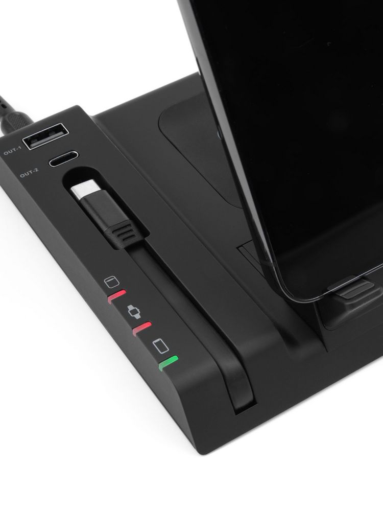 Зарядная станция Tres Зарядная станция Tres