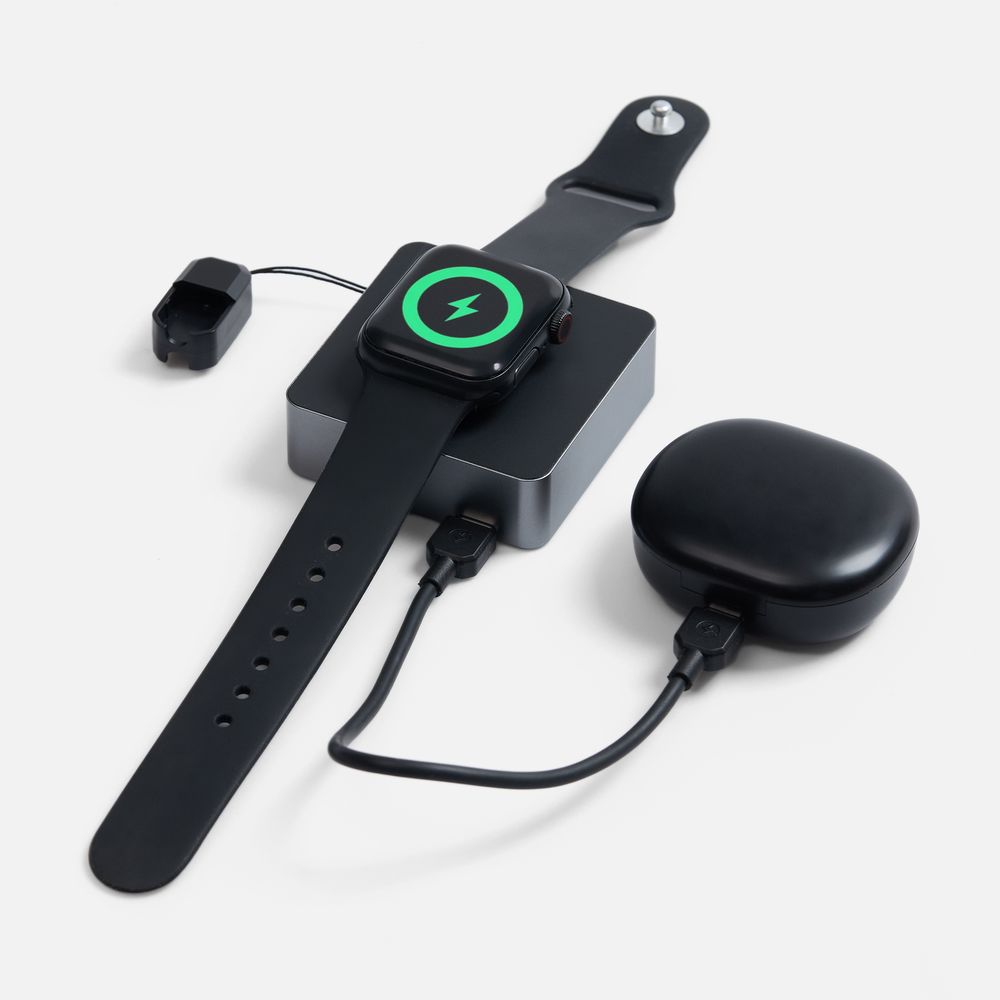 Внешний аккумулятор с беспроводной зарядкой Aura Power 5000 мАч Внешний аккумулятор с беспроводной зарядкой Aura Power 5000 мАч