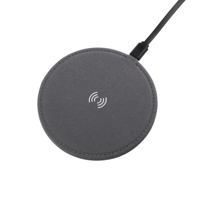 Настольное беспроводное зарядное устройство "Cool Gray", переработанный пластик (RPET) Настольное беспроводное зарядное устройство "Cool Gray", переработанный пластик (RPET)