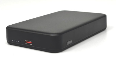 Магнитный внешний аккумулятор ёмкостью 10000 мАч