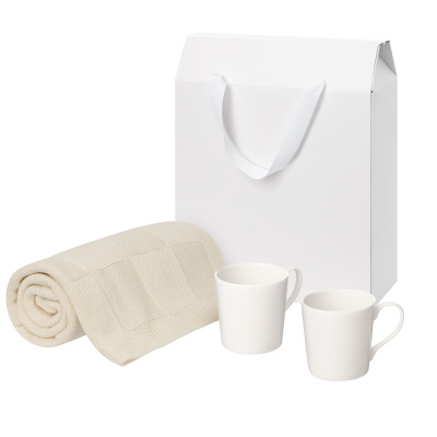 Подарочный набор Siena, Cella, бежевый в коробке-пакете (две фарфоровых кружки, плед)