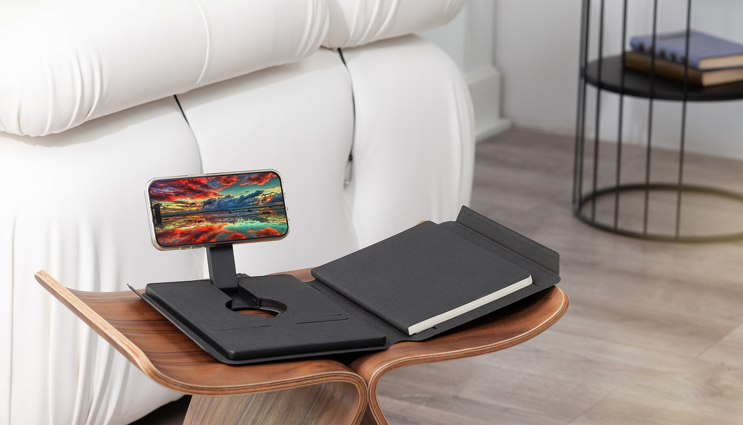 Папка А5 с беспроводным (10W) зарядным устройством 5000 mAh, с MagSafe и блокнотом Папка А5 с беспроводным (10W) зарядным устройством 5000 mAh, с MagSafe и блокнотом