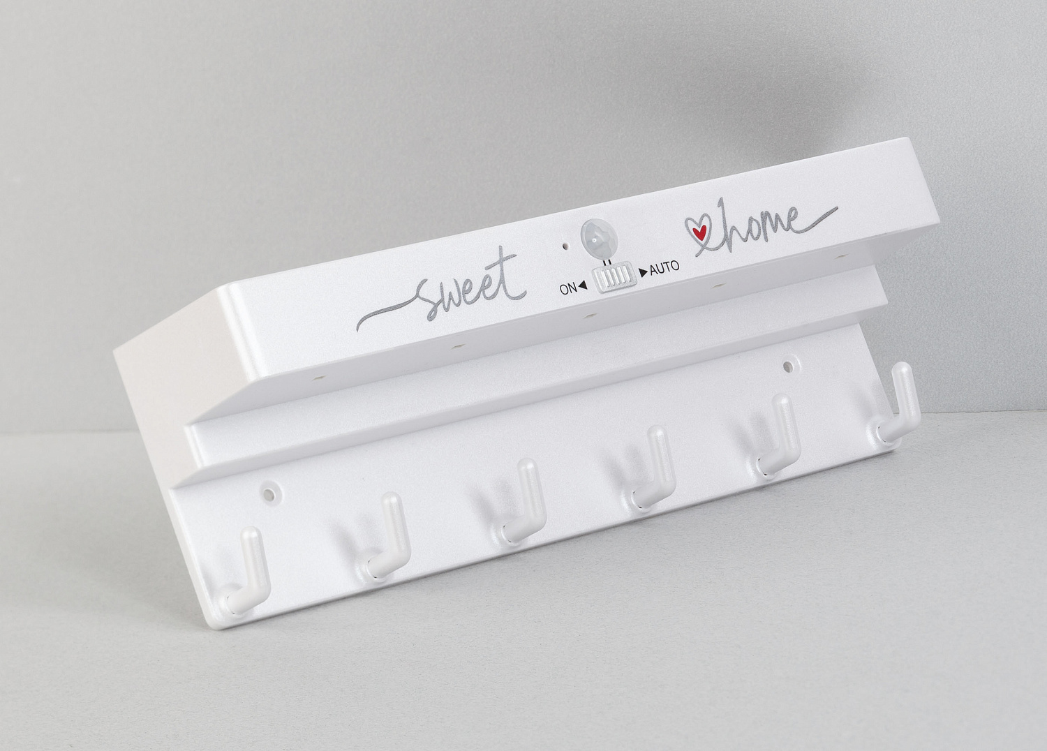 Ключница "KeyHub" с подсветкой