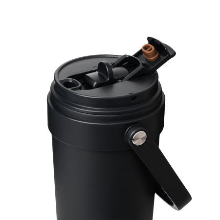 Термокружка вакуумная Соло (Solo), черная