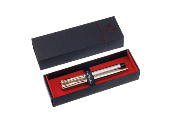 Набор Pierre Cardin PEN&PEN: ручка шариковая + роллер. Цвет - серебристый. Упаковка Е.