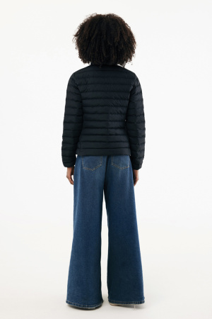 Женская стеганая куртка Iqoniq Maiko из переработанного полиэстера AWARE™