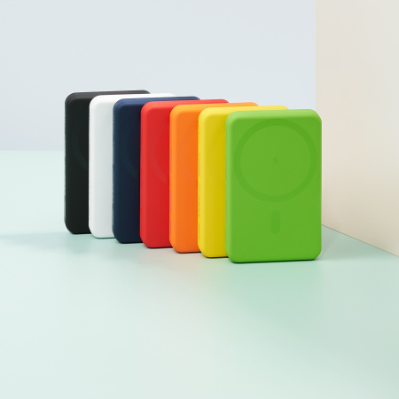 Внешний аккумулятор Largo PD 5000mAh с функцией беспроводной зарядки 15W, белый