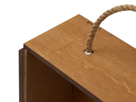 Подарочная коробка из фанеры Constellation 330х220х100 мм, фанера 6 мм, крышка на выдвижных пазах черная ЛХДФ 3 мм, бечевка