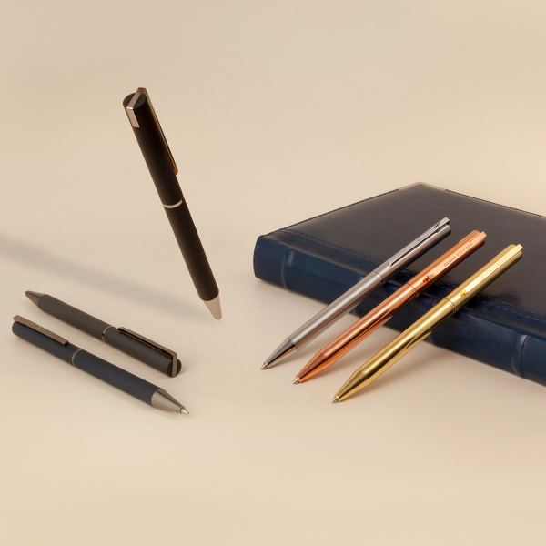 РУЧКА  "BERGAMO" ШАРИКОВАЯ АВТОМАТИЧЕСКАЯ, МЕТАЛЛИЧЕСКИЙ КОРПУС РОЗОВОЕ ЗОЛОТО, 0.7 ММ, СИНЯЯ