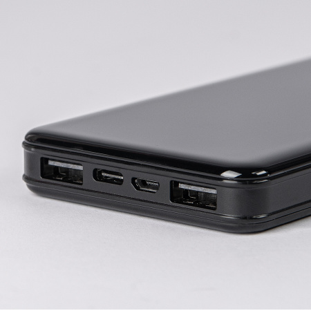 Универсальный аккумулятор Sleek 10 (10000 мАч), черный, 14х6.8х1,5 см