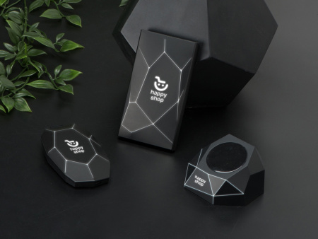 Док-станция Geo Dock с быстрой беспроводной зарядкой, черный с белой подсветкой. XOOPAR Док-станция Geo Dock с быстрой беспроводной зарядкой, черный с белой подсветкой. XOOPAR