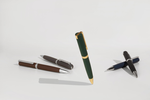 РУЧКА  "MILANO" ШАРИКОВАЯ  АВТОМАТИЧЕСКАЯ, ЗЕЛЕНЫЙ МЕТАЛЛИЧЕСКИЙ КОРПУС 1.0 ММ, СИНЯЯ