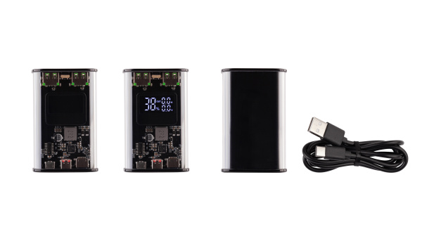 Зарядное (22.5W) устройство "Inside" 9000 mAh с прозрачным корпусом и цифровым индикатором заряда/напряжения/силы тока Зарядное (22.5W) устройство "Inside" 9000 mAh с прозрачным корпусом и цифровым индикатором заряда/напряжения/силы тока