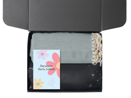 Подарочный набор Re:f. Shelter  с пледом, зеркалом, свечой и диффузором