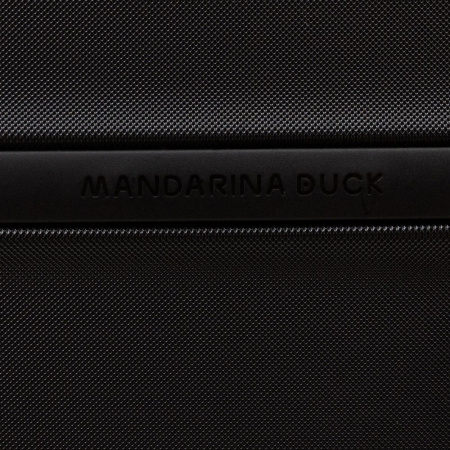 Чемодан Logoduck M, черный