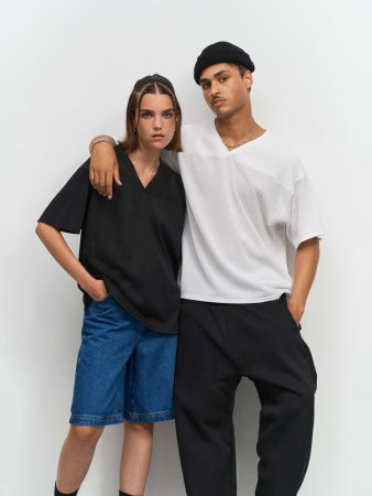 Футболка унисекс Nino с V-образным вырезом, черная, размер XXL