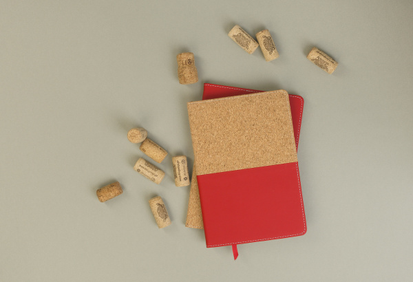 Блокнот "Фьюджи" уценка, формат А5, покрытие soft touch+пробка