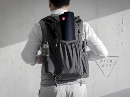 Легкий складывающийся рюкзак-мессенджер Venturer Eco, черный