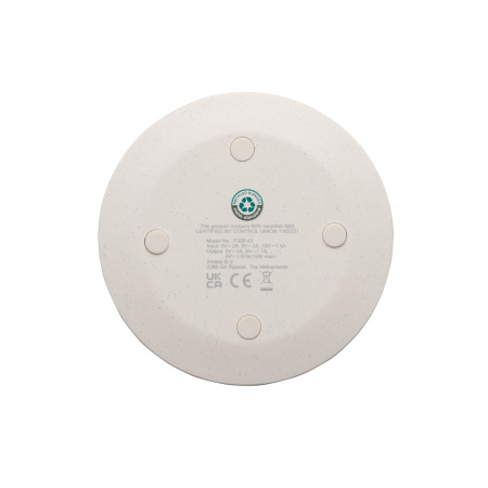 Док-станция из переработанного пластика RCS для быстрой зарядки, 15 Вт Док-станция из переработанного пластика RCS для быстрой зарядки, 15 Вт