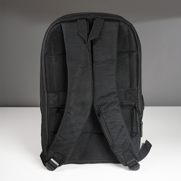 Расширяющийся  рюкзак "Slim" из водостойкого материала, чёрный, 45х30х6 см, ткань верха: 100% полиэстер 1680 D