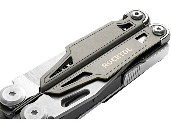 Мультитул Rocktol 19 в 1 с титановыми ручками Мультитул Rocktol 19 в 1 с титановыми ручками