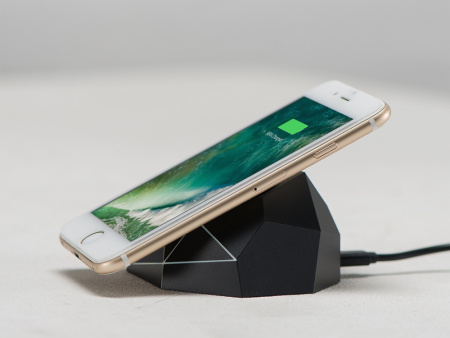 Док-станция Geo Dock с быстрой беспроводной зарядкой, черный с белой подсветкой. XOOPAR Док-станция Geo Dock с быстрой беспроводной зарядкой, черный с белой подсветкой. XOOPAR