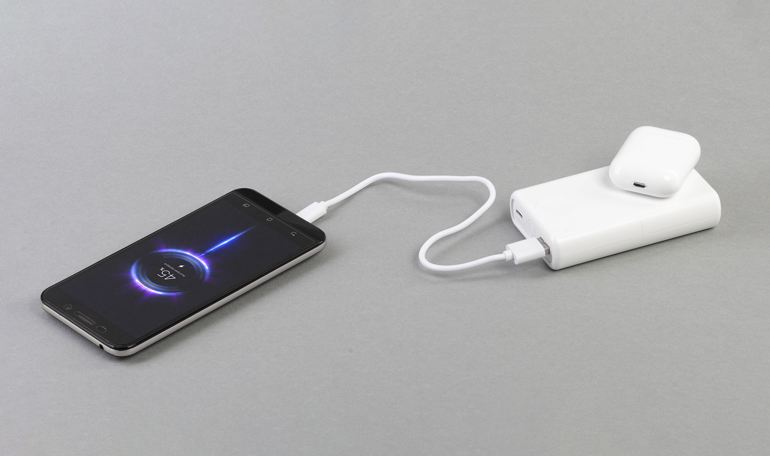 Беспроводное зарядное (22.5/15W) устройство "ALL-in-1" 10000 mAh Беспроводное зарядное (22.5/15W) устройство "ALL-in-1" 10000 mAh