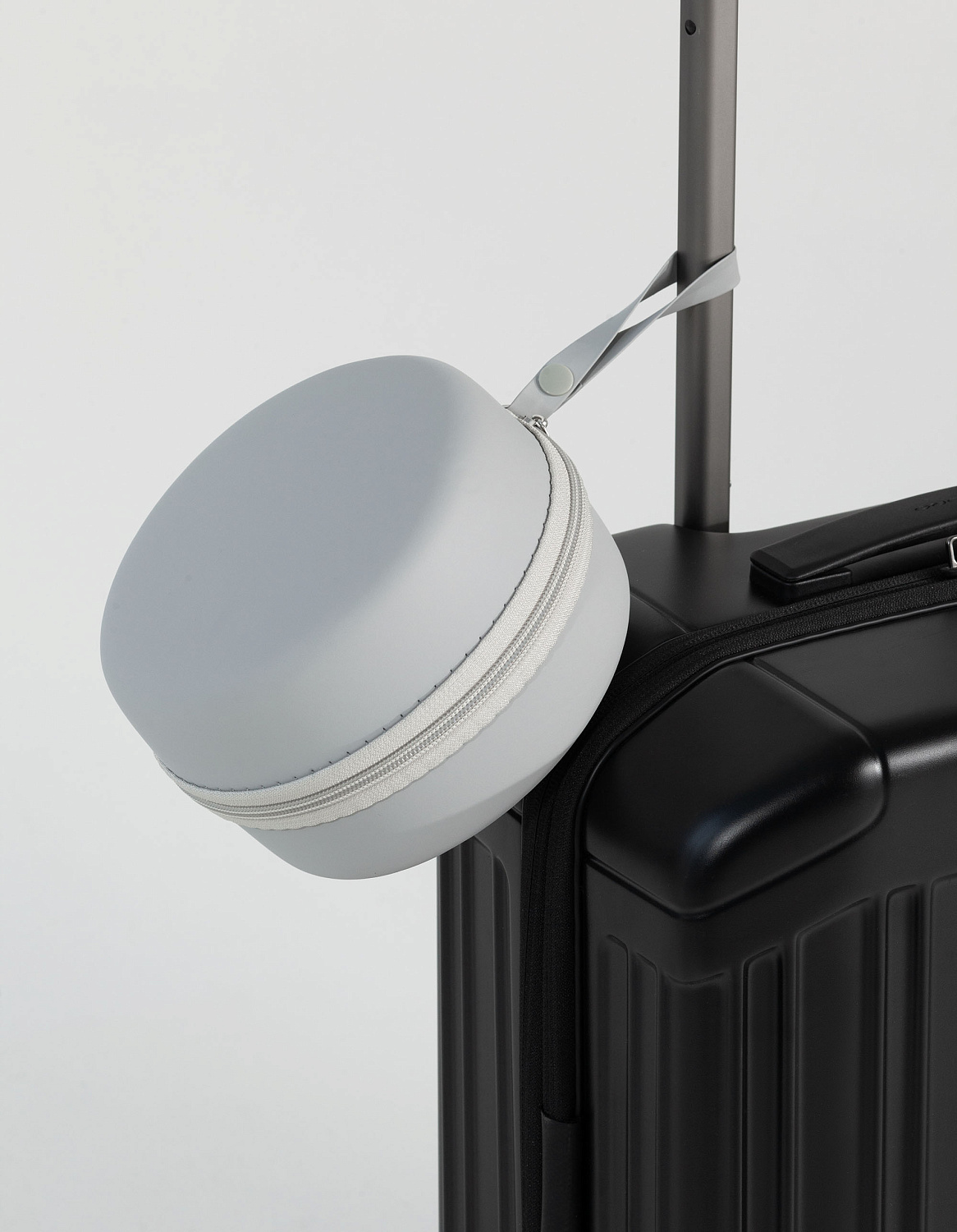 Подушка "Cloud" для путешествий в футляре