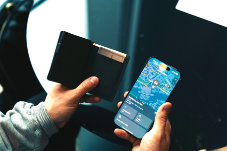 Картхолдер Seekcard с технологией Find My Картхолдер Seekcard с технологией Find My