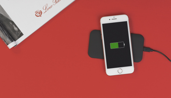 Настольное беспроводное зарядное устройство "Slim SOFTTOUCH" Настольное беспроводное зарядное устройство "Slim SOFTTOUCH"