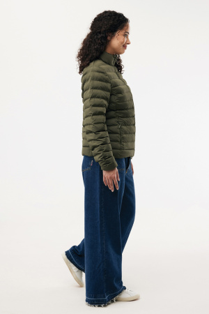Женская стеганая куртка Iqoniq Maiko из переработанного полиэстера AWARE™