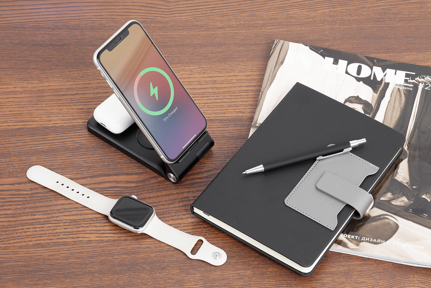 Складная беспроводная (15W) зарядная станция "Clap" с подсветкой логотипа и подставкой для смартфона Складная беспроводная (15W) зарядная станция "Clap" с подсветкой логотипа и подставкой для смартфона