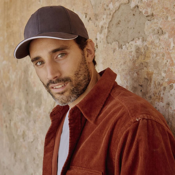 Бейсболка LIBERTY SANDWICH-S 270, 6 клиньев, металлическая застежка