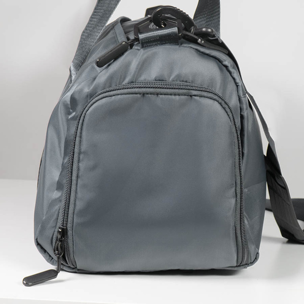 Сумка спортивная "Gym"; серая; 45х21х20 см;  из водостойкого материала.