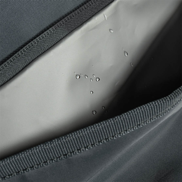 Сумка спортивная "Gym"; серая; 45х21х20 см;  из водостойкого материала.