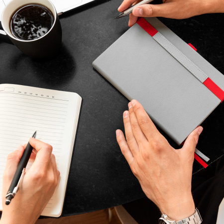 Шариковая ручка Куаттро (Quattro), черная