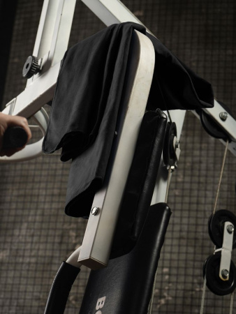 Спортивное полотенце Vigo Small, черное