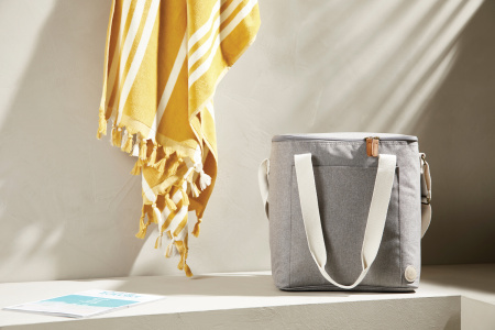 Большая сумка-холодильник VINGA Sortino из rPET