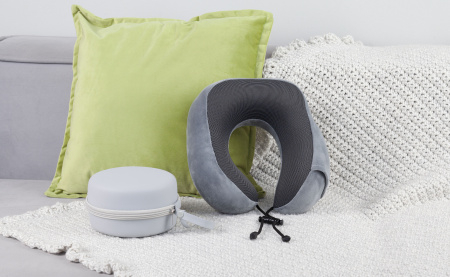 Подушка "Cloud" для путешествий в футляре