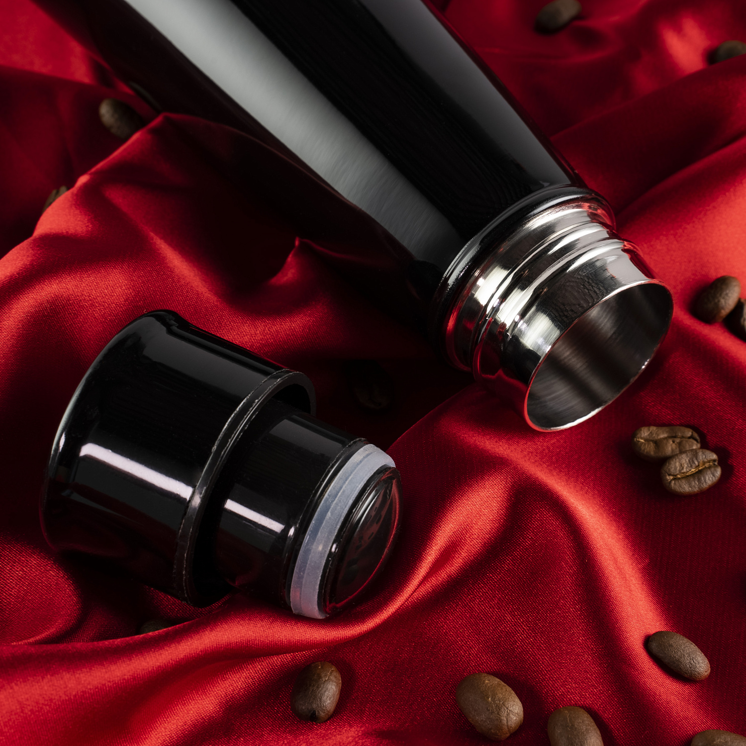 Термобутылка для напитков N-shape