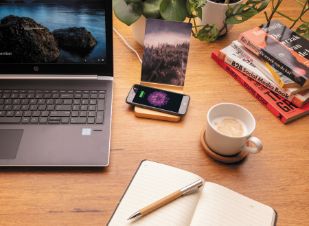 Док-станция для беспроводной зарядки с фоторамкой Bamboo, 5 Вт Док-станция для беспроводной зарядки с фоторамкой Bamboo, 5 Вт