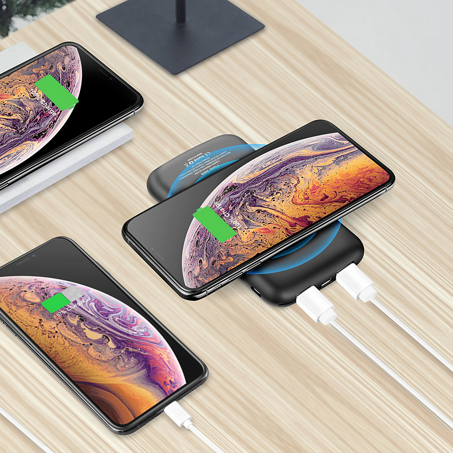 Беспроводное зарядное устройство "Shine SOFTTOUCH", 8000 mAh с подсветкой логотипа и цифровым индикатором заряда Беспроводное зарядное устройство "Shine SOFTTOUCH", 8000 mAh с подсветкой логотипа и цифровым индикатором заряда