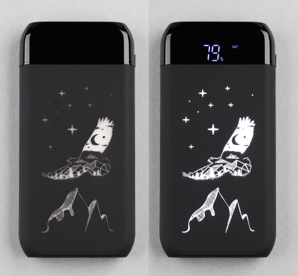 Беспроводное зарядное устройство "ShineMax SOFTTOUCH", 10000 mAh с подсветкой логотипа и цифровым индикатором заряда Беспроводное зарядное устройство "ShineMax SOFTTOUCH", 10000 mAh с подсветкой логотипа и цифровым индикатором заряда