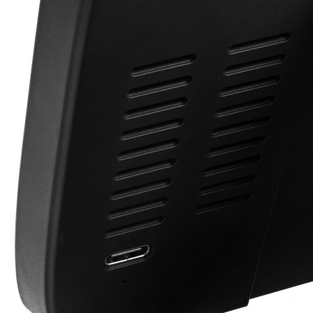 Станция беспроводной зарядки с часами и календарем и подсветкой логотипа Novem, черная Станция беспроводной зарядки с часами и календарем и подсветкой логотипа Novem, черная