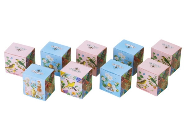 Подарочный набор с чаем Чайный букет в деревянной шкатулке